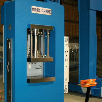 Special HIDROGARNE hydraulic press optimized for deep-drawing