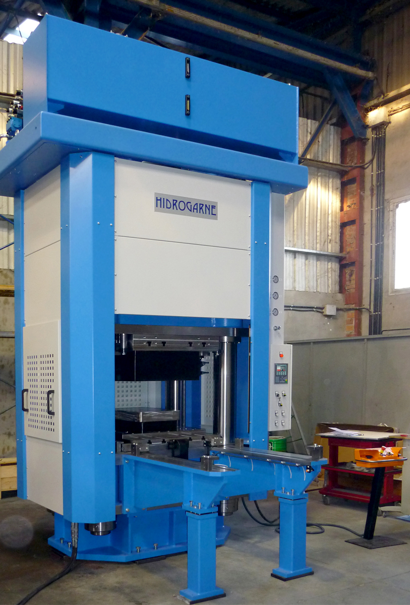 Special 4-cylindrical-column motorized hydraulic press for high-performance stamping MV-600 E model