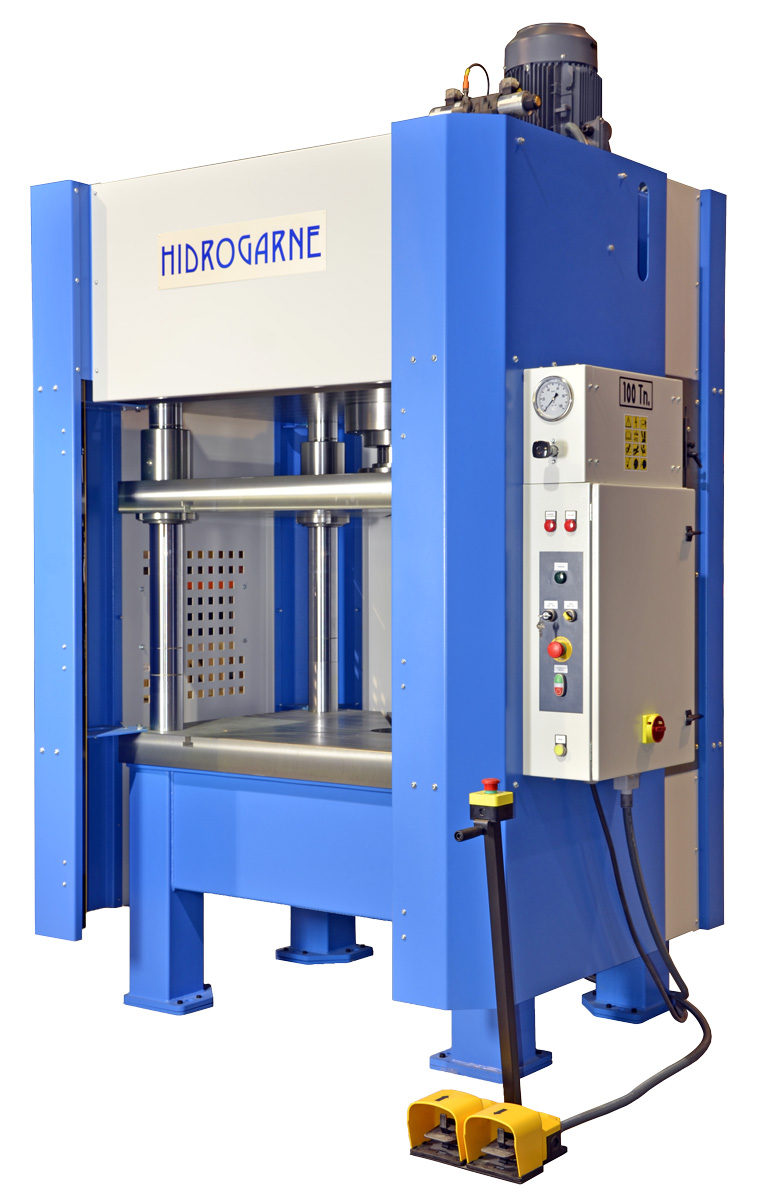 4-cylindrical-column motorized hydraulic presses: M series